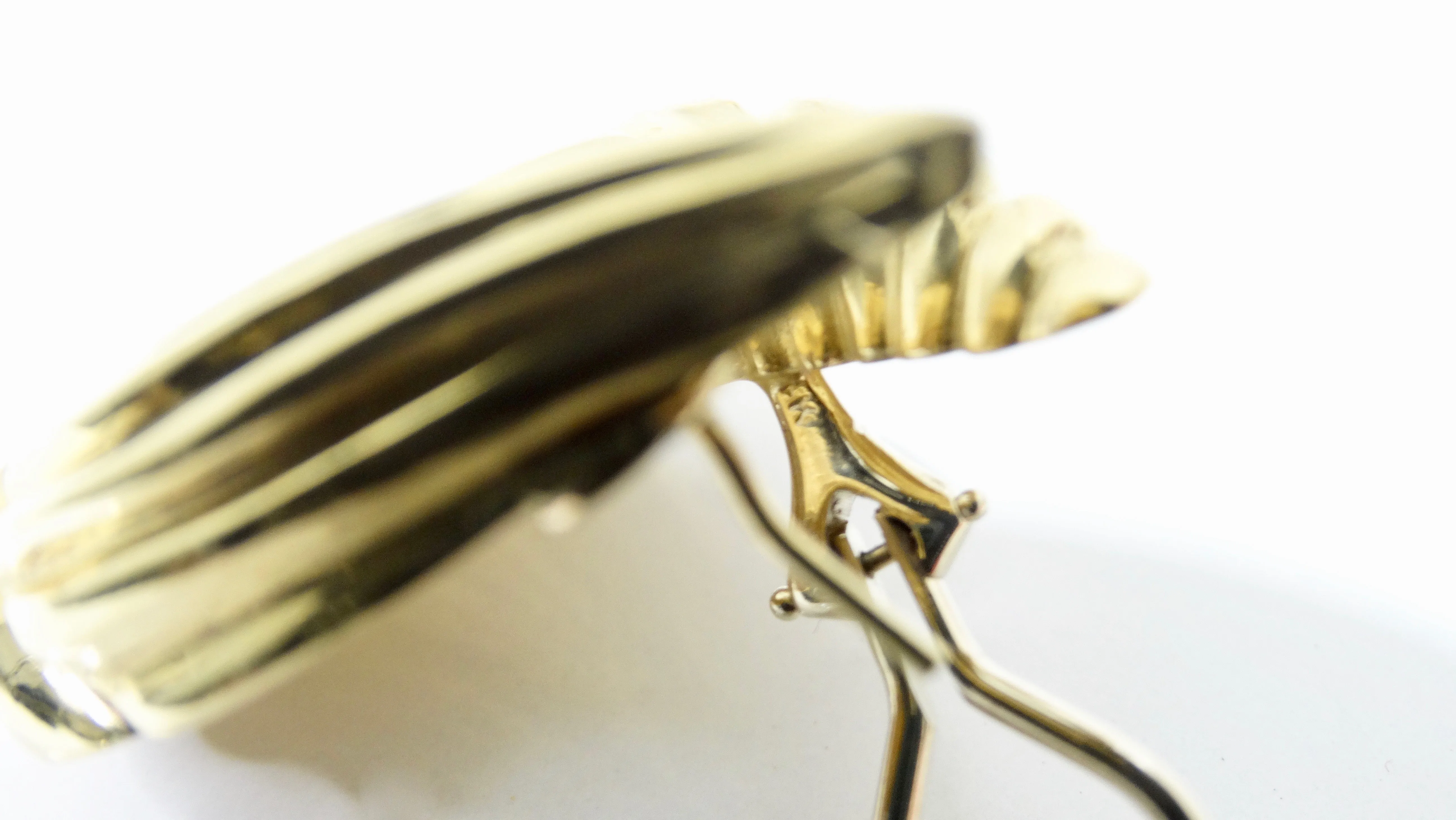 14K Gold Shrimp Style Pierced Earrings