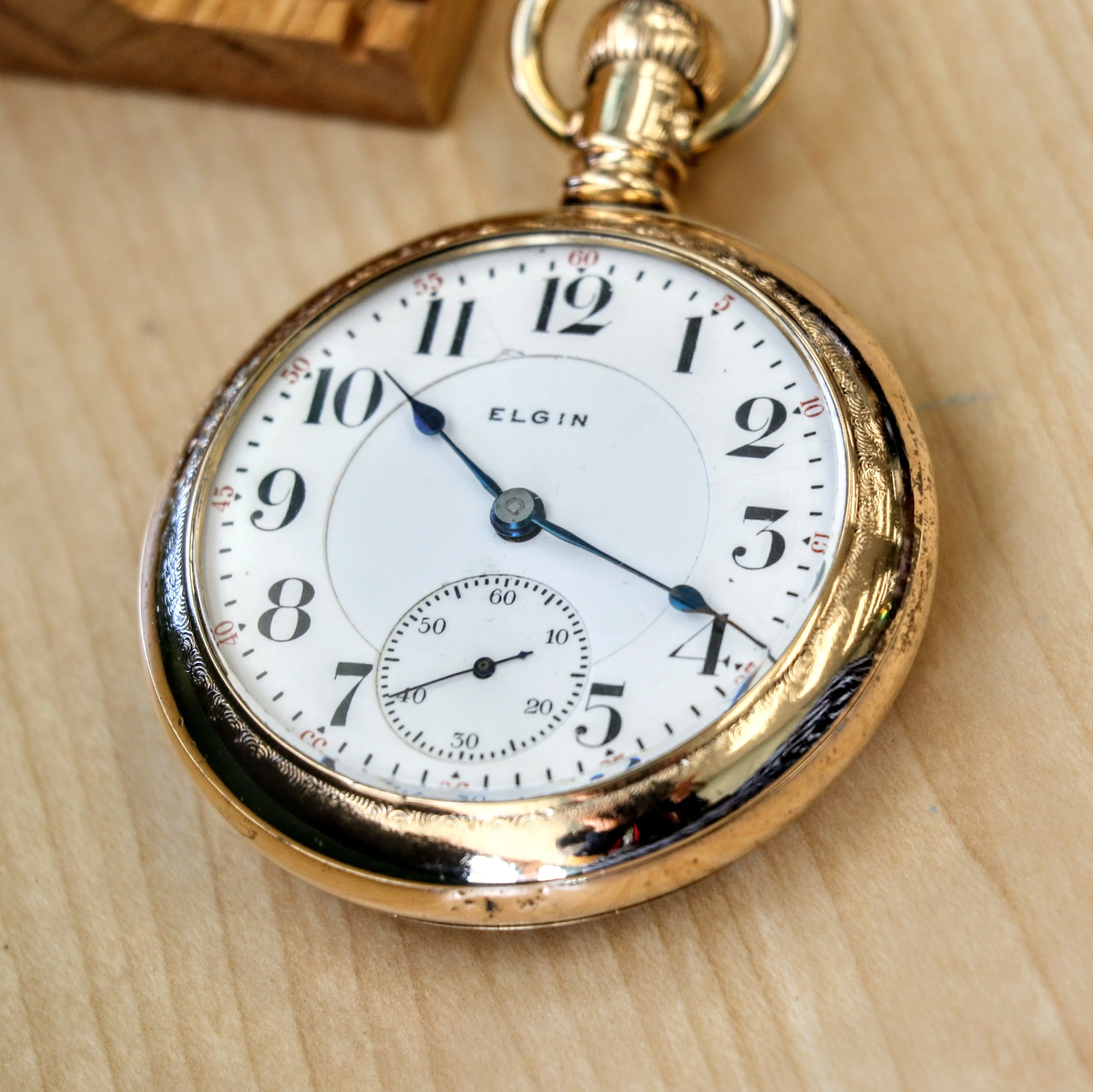 1904 ELGIN B.W. Raymond 18s Pocket Watch 19 Jewels Grade 240 1st Generation
