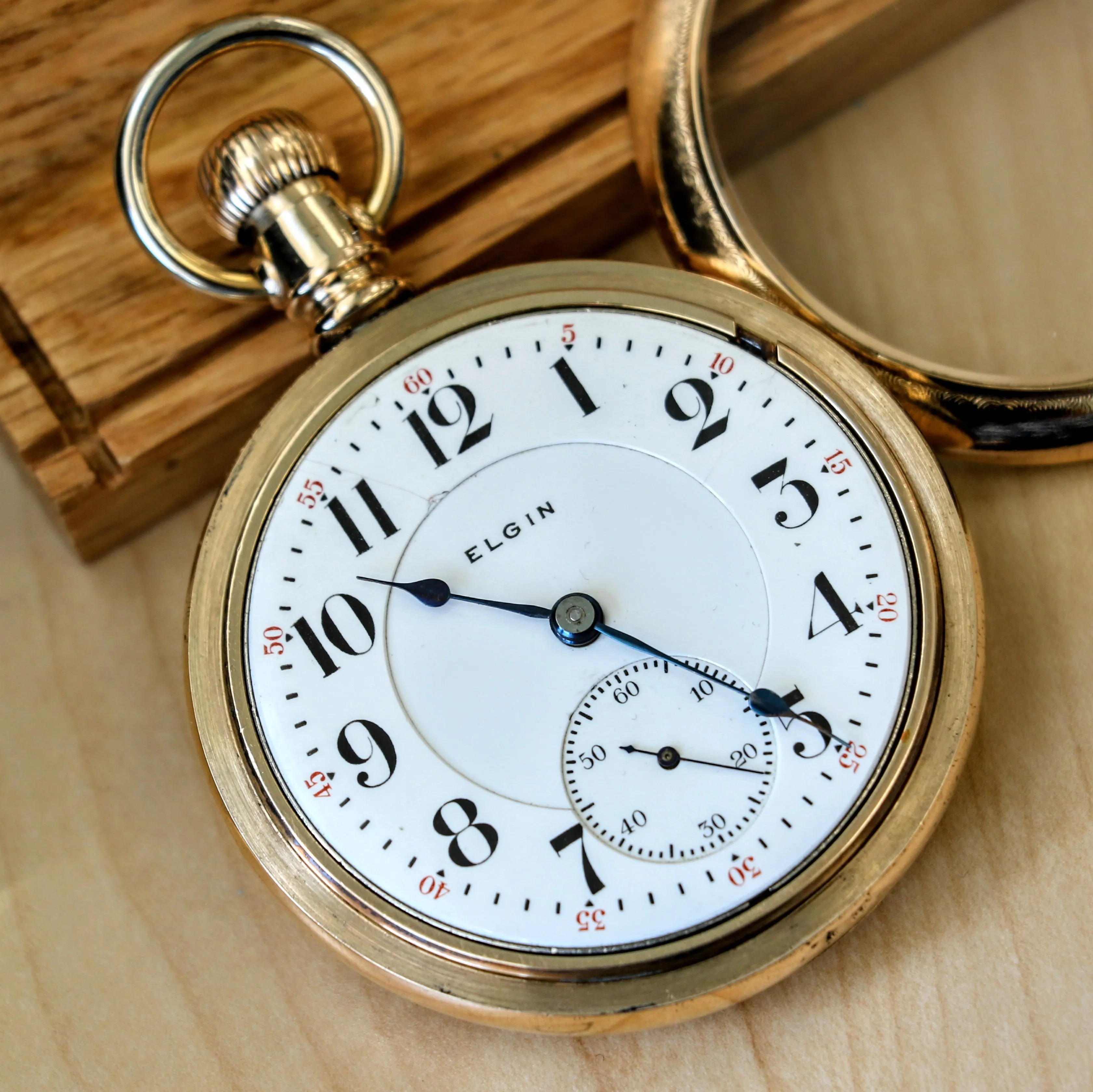 1904 ELGIN B.W. Raymond 18s Pocket Watch 19 Jewels Grade 240 1st Generation