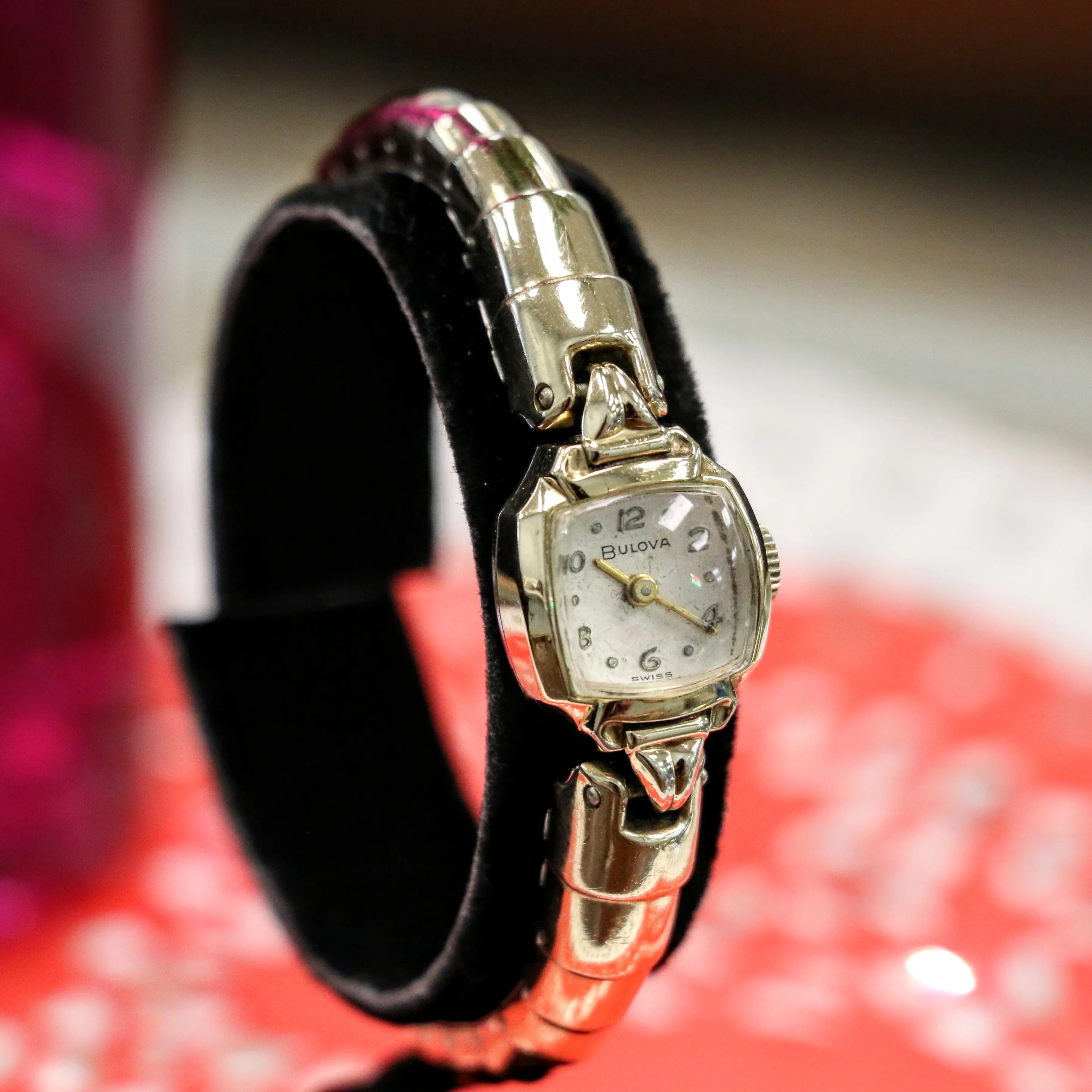 1971 BULOVA Ladies Watch 17 Jewels  Cal. 6CL Swiss - SPEIDEL Spirit of Paris Bracelet