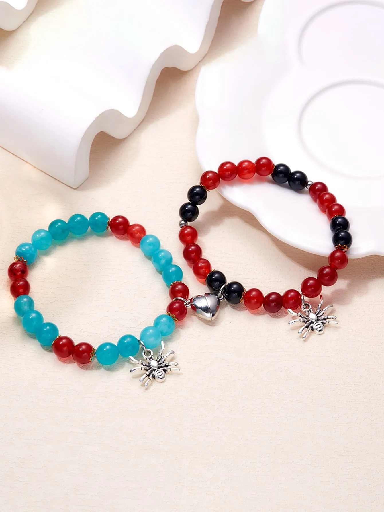 2pcs Halloween Spider Design Couple's Magnetic Bracelets With Romantic Heart