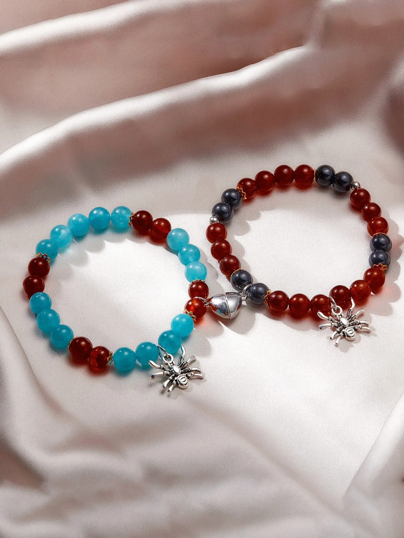 2pcs Halloween Spider Design Couple's Magnetic Bracelets With Romantic Heart