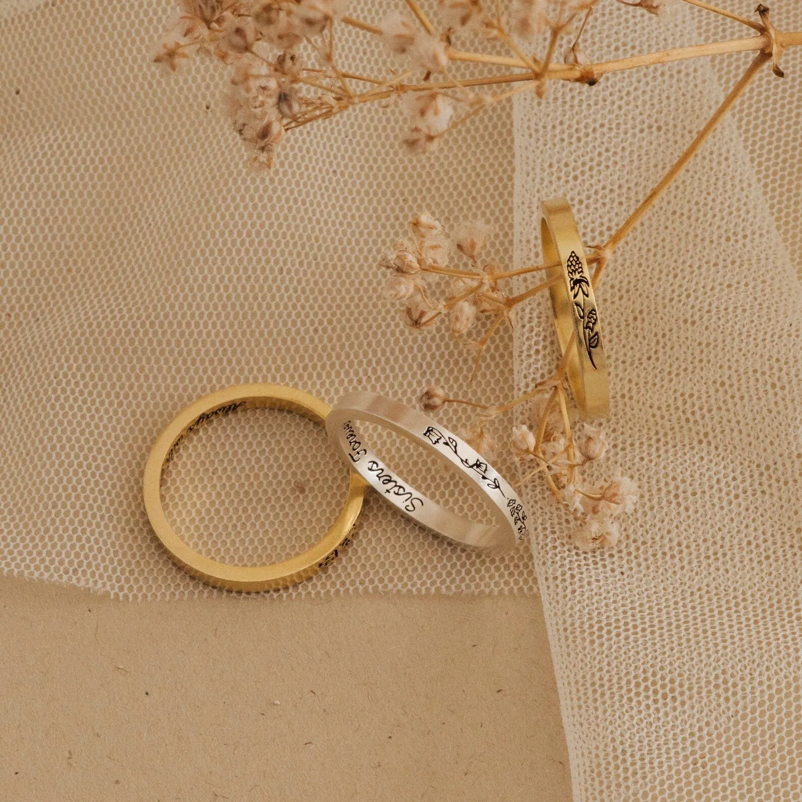 Customized Stacking Flower Band Ring