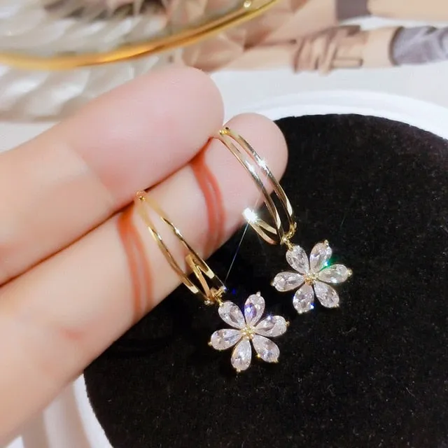 Cute Flower Crystal Temperament Geometric Shiny Zircon Earrings