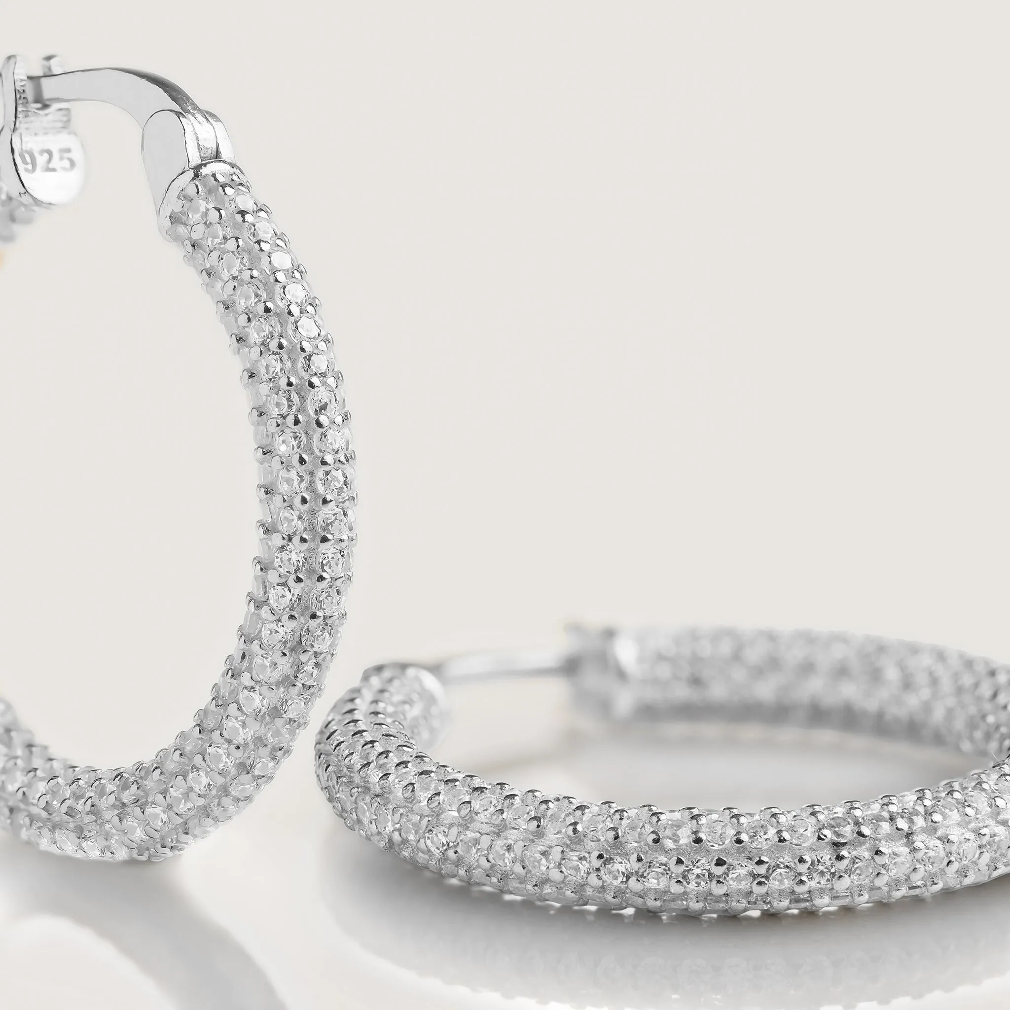 Daphne Medium Hoop Earring Silver