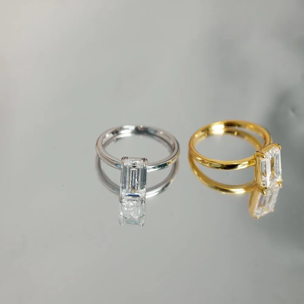Emerald cut glossy ring