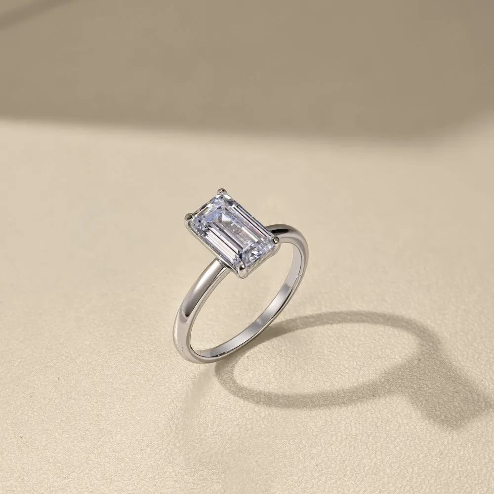 Emerald cut glossy ring