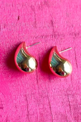 Gold Metal Medium Teardrop Earrings