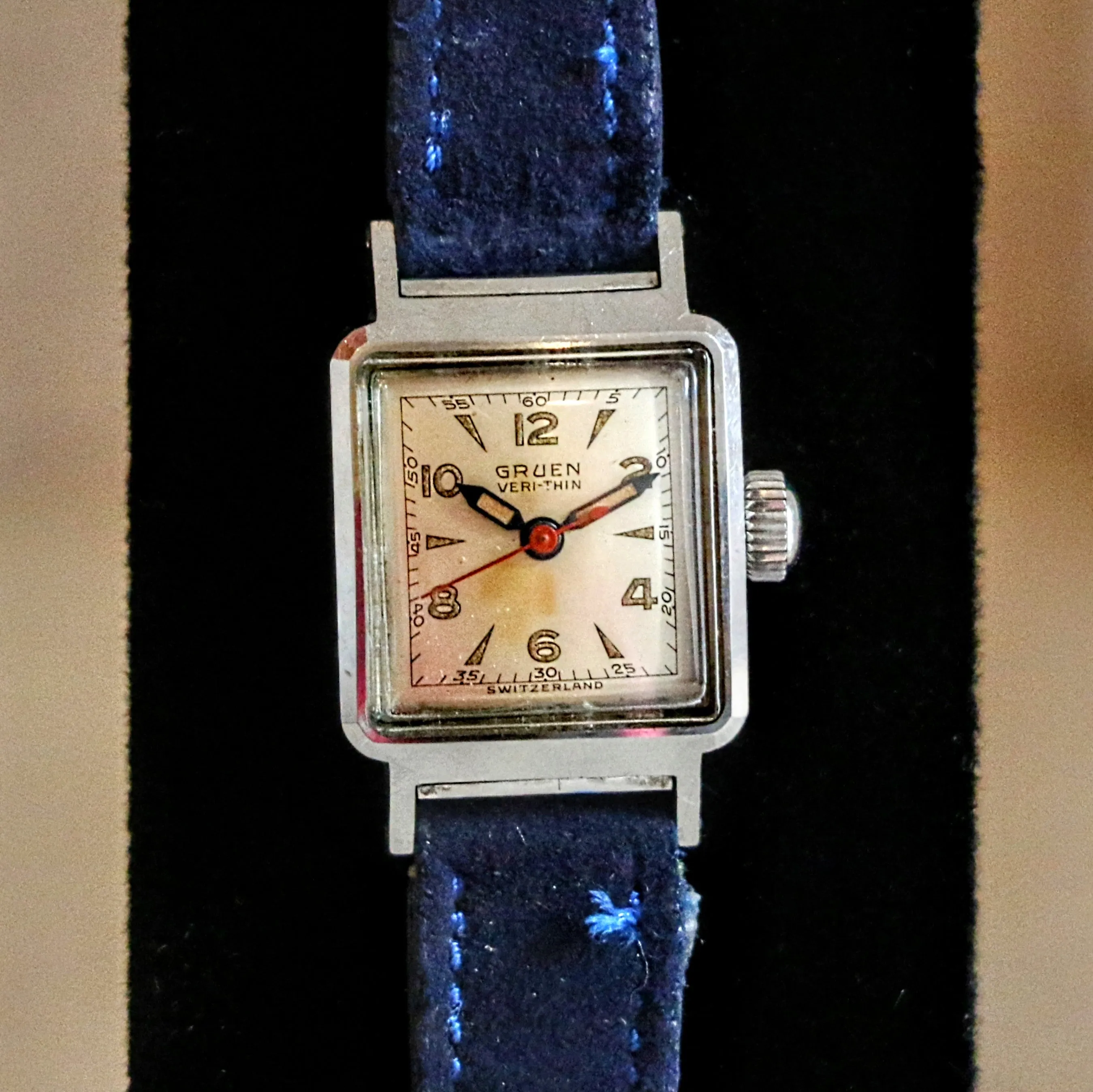 GRUEN Veri-Thin Ladies Watch 19mm Manual Wind Swiss Made Vintage Wristwatch