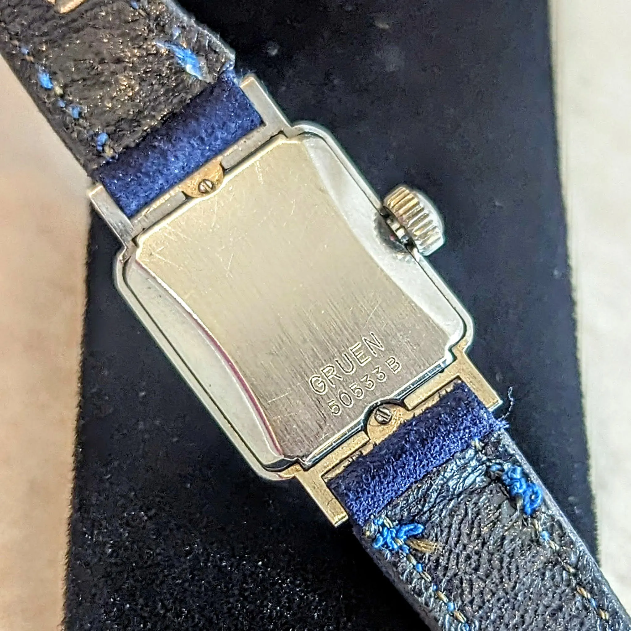 GRUEN Veri-Thin Ladies Watch 19mm Manual Wind Swiss Made Vintage Wristwatch
