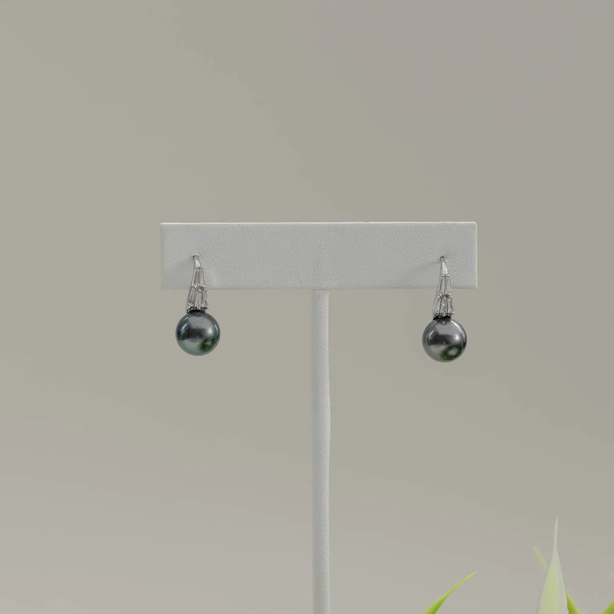 Izzy Earrings