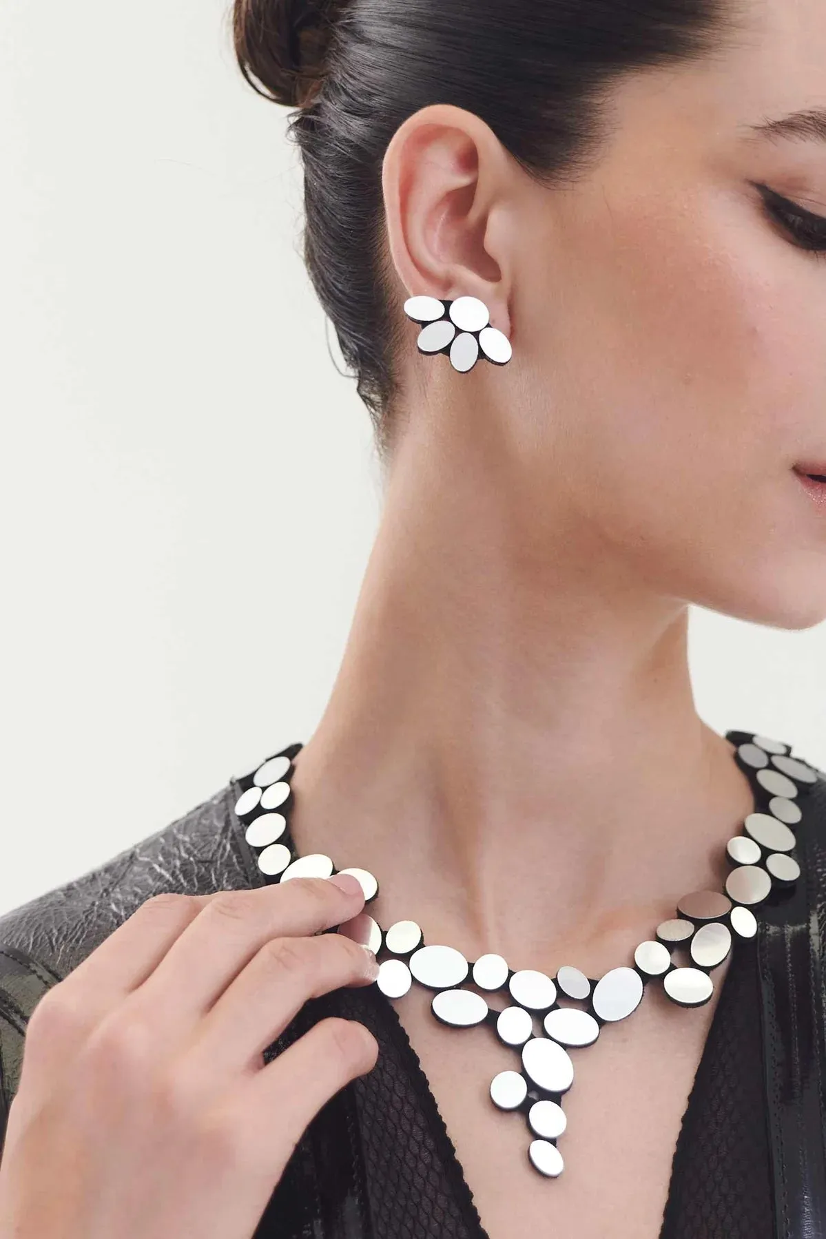 Organic Reflections Earring Small Silver