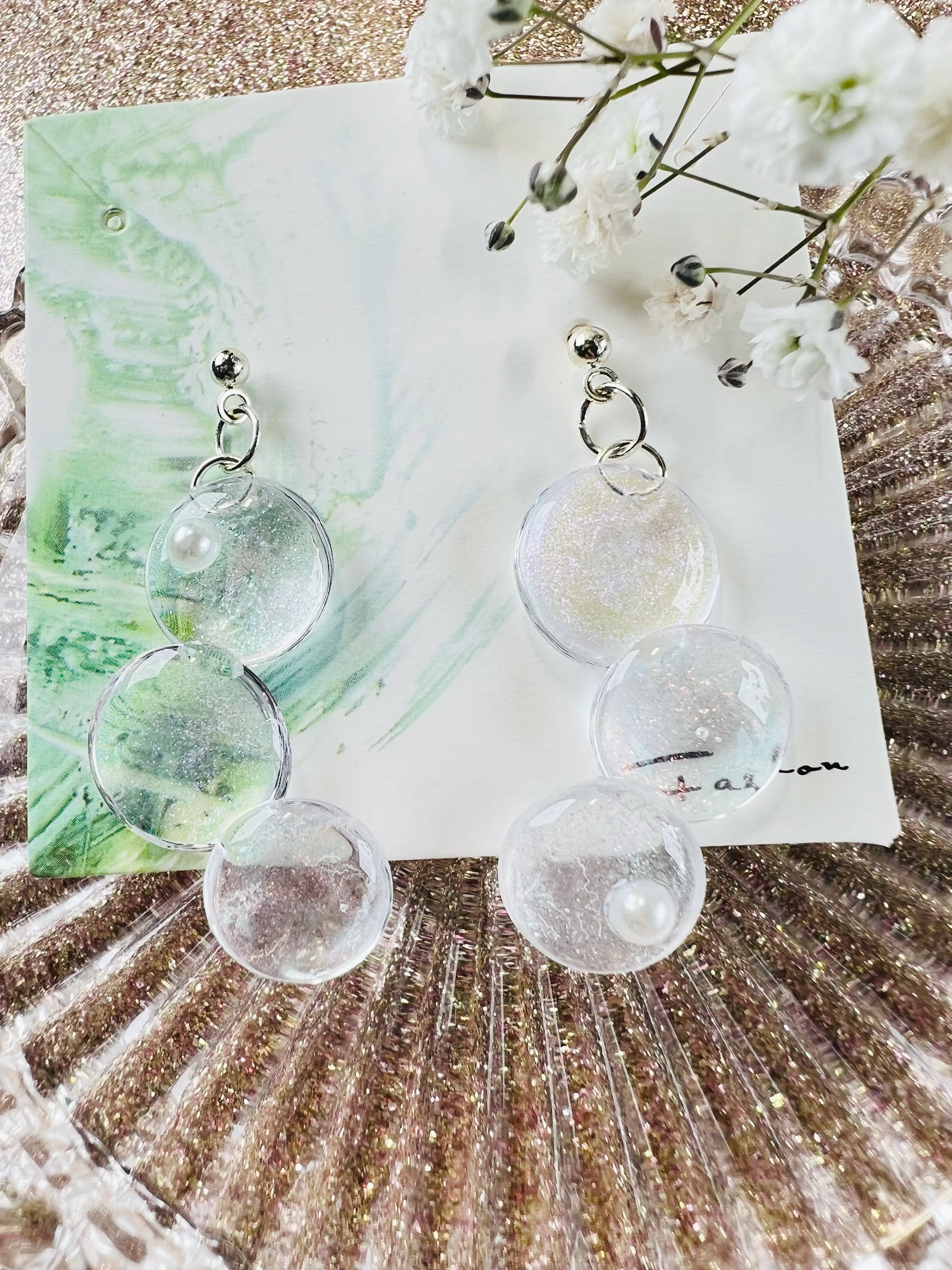 Shiny water earrings