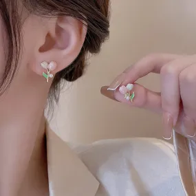 Sweet Pearl Charm Tulip Earrings