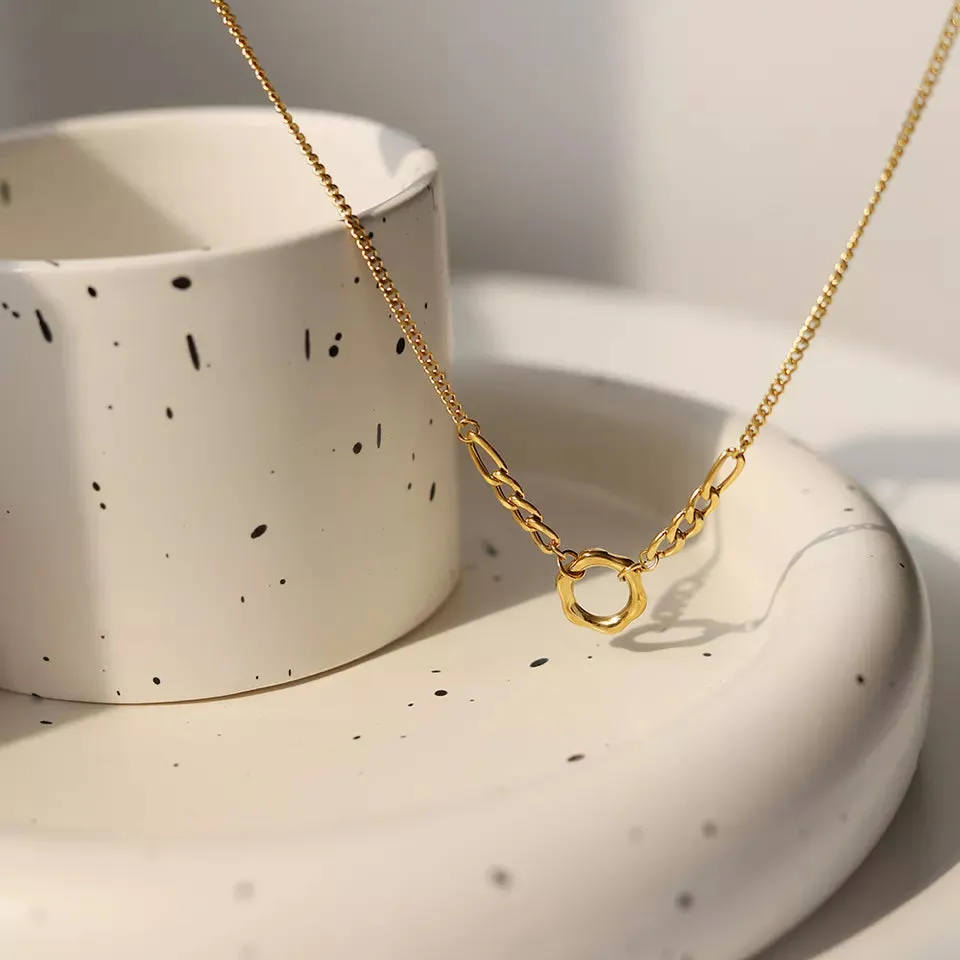 Tinsely Necklace
