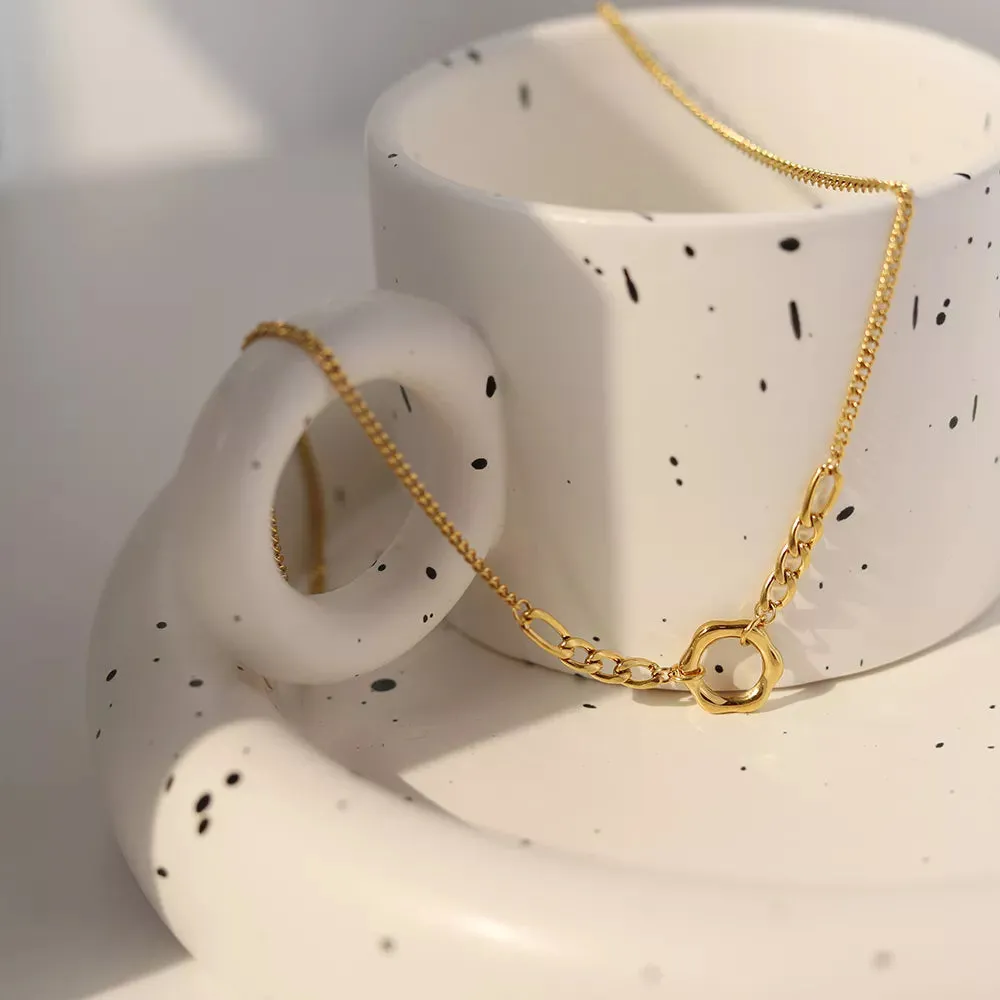 Tinsely Necklace