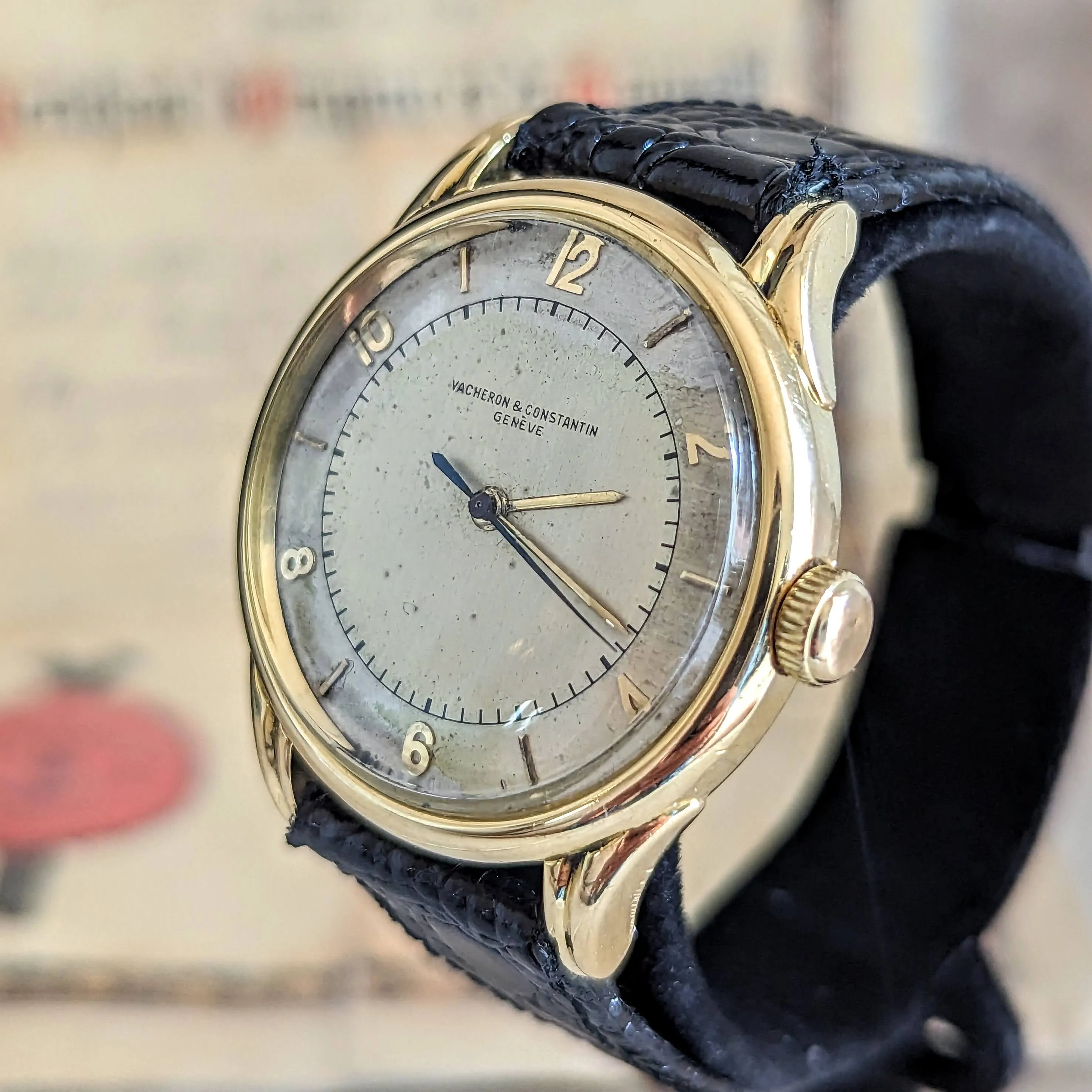 VACHERON & CONSTANTIN Geneve Wristwatch 18K GOLD Ref. 4466 Cal. 477/1 Bumper Automatic Watch - Box & Papers
