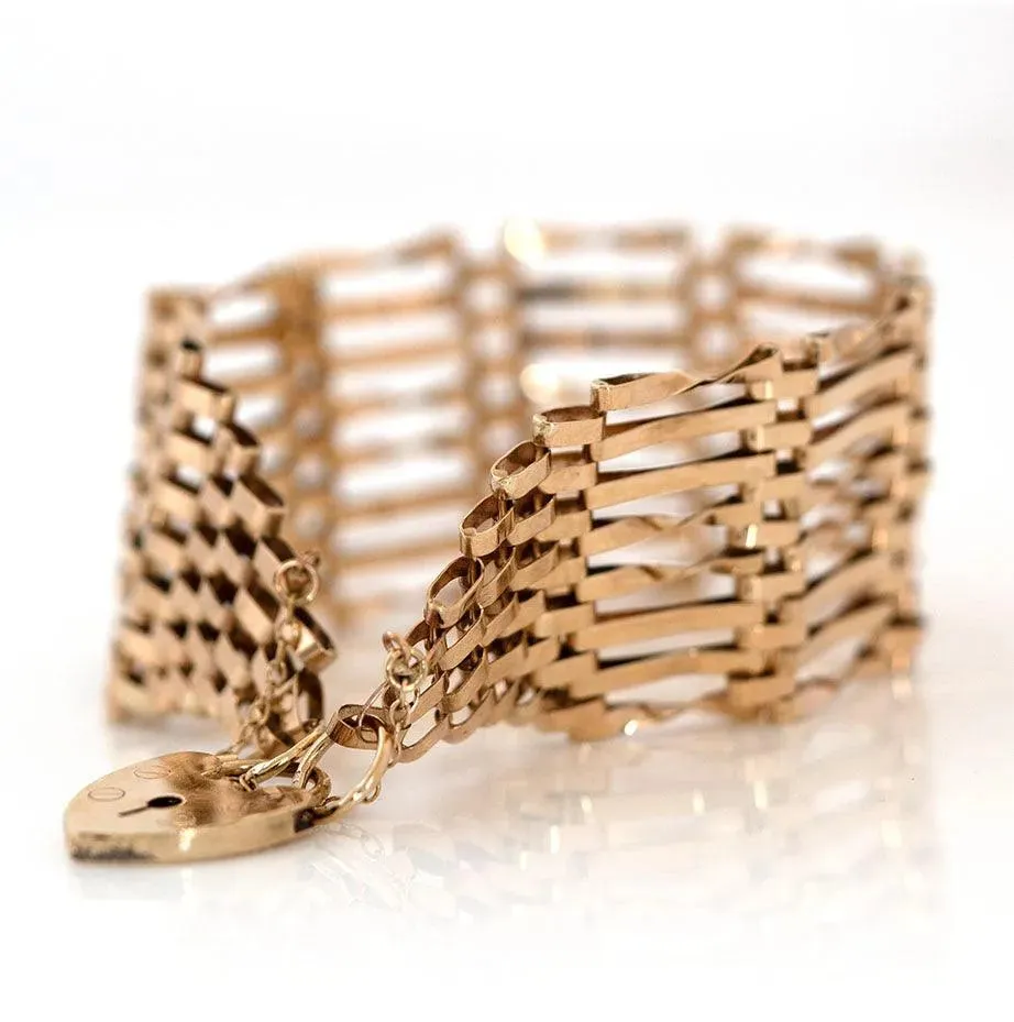 Vintage 1970s 9ct Gold Wide Gate Bracelet