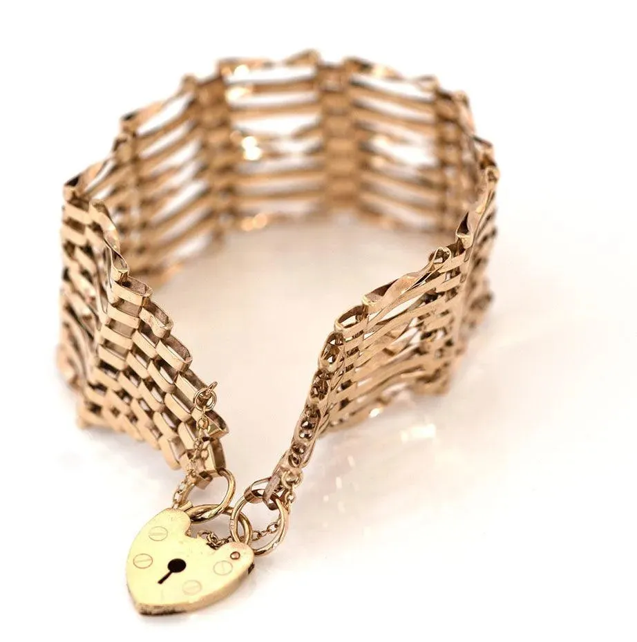 Vintage 1970s 9ct Gold Wide Gate Bracelet