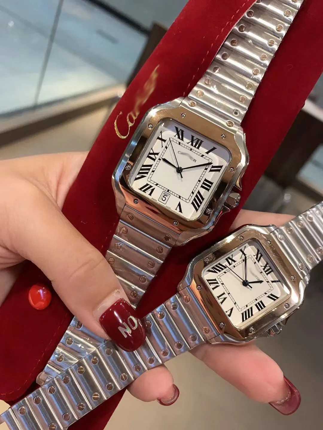 WC004  Lovers' watches
